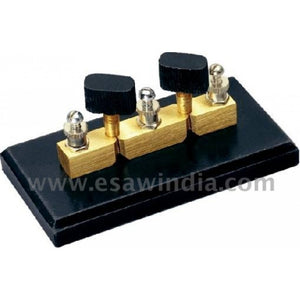 Plug Switch, Two Way – with 3 blocks in line with 2 plugs (PEEC-1002/B)